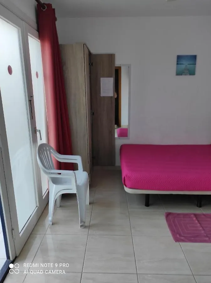 Guest house Alojamiento Playa Centro Corralejo 17